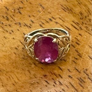 Ruby Ring, 10K Yellow gold, Size 6